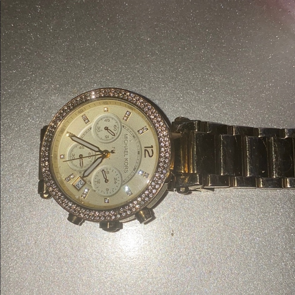 MK watch